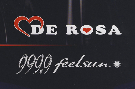 DE ROSAと999.9のコラボレーションサングラス